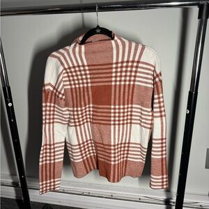 Brown and White Cowl Neck Sweater with Plaid Pattern